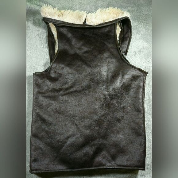 Cripple Creek Womens Faux Leather & Fur Vest with Pockets Size Medium - Picture 4 of 8
